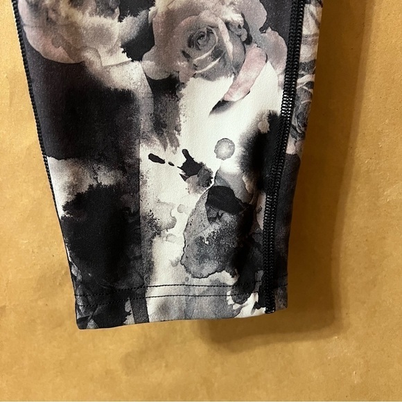 Lululemon | High Times Pant (Peek) Leggings Obscurred Black Dusty Mauve Size 8 - Picture 5 of 15